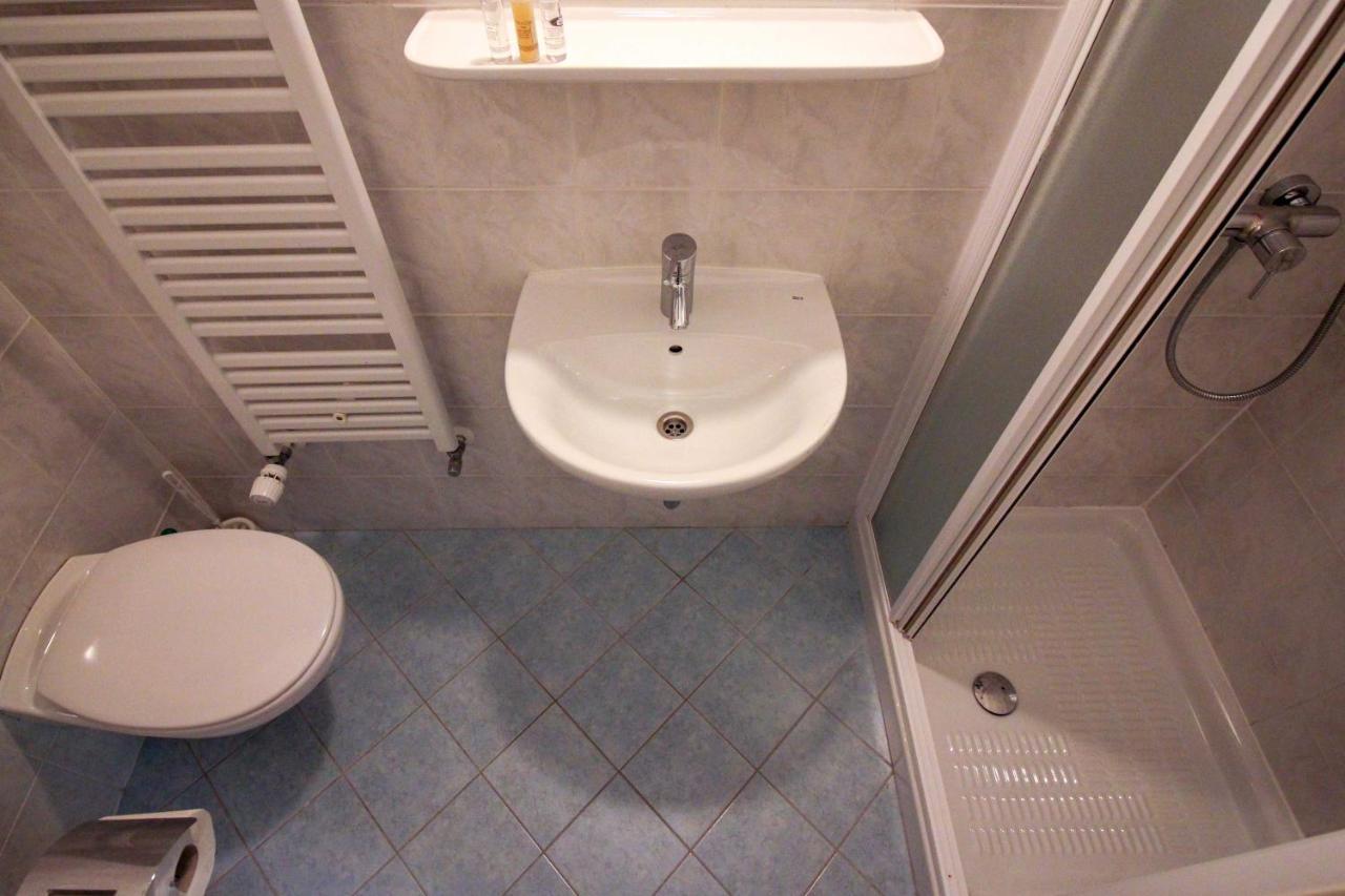 Dijaski Dom Bezigrad Ljubljana Hostel Екстериор снимка