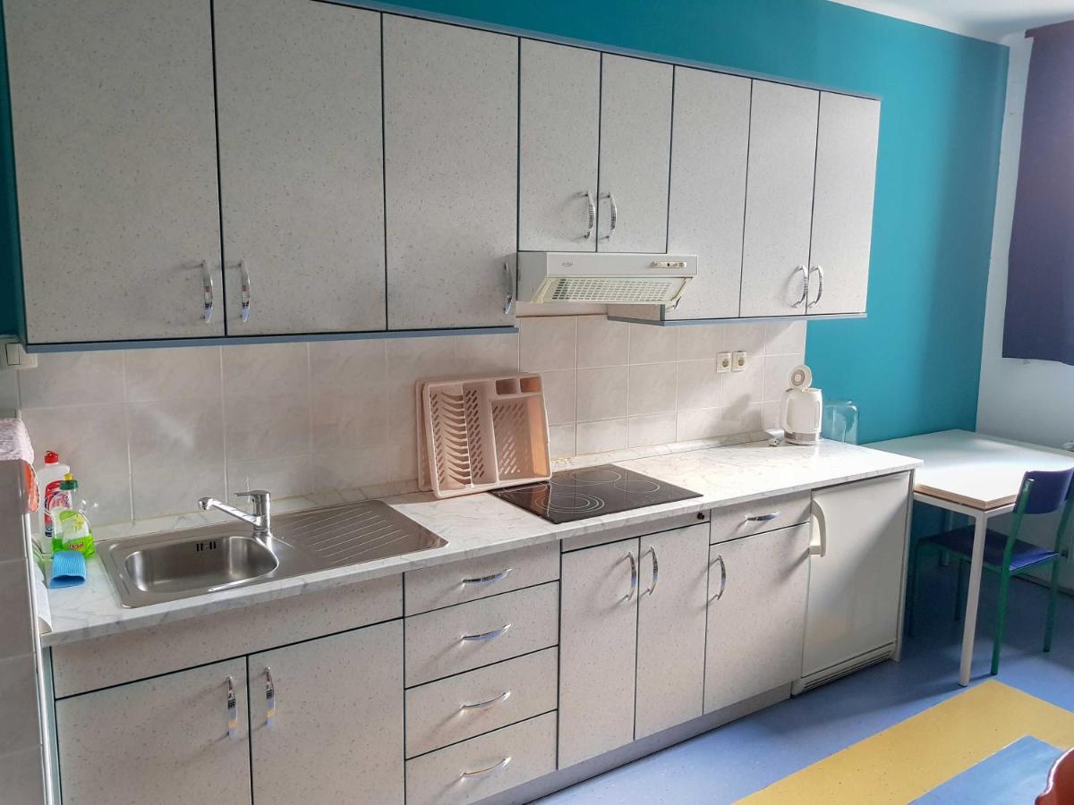 Dijaski Dom Bezigrad Ljubljana Hostel Екстериор снимка
