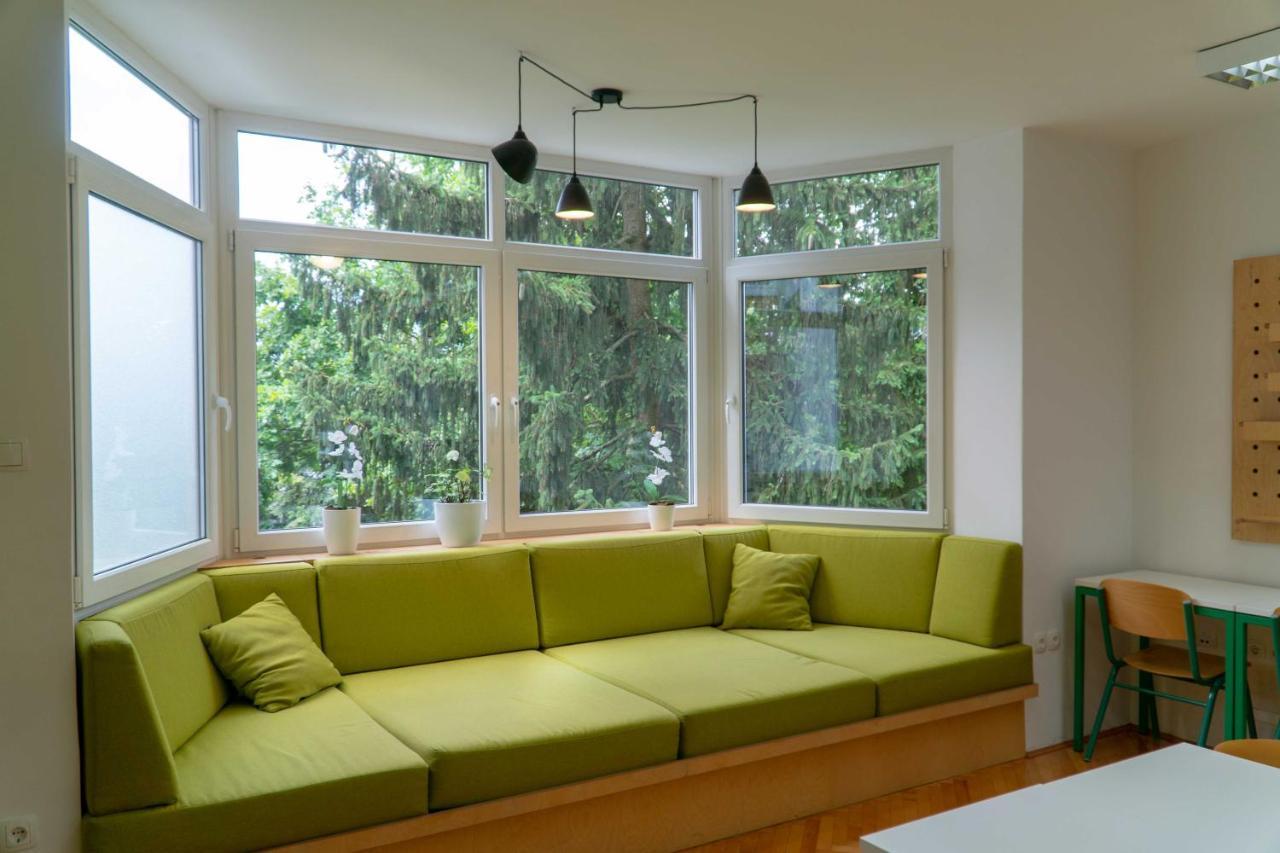 Dijaski Dom Bezigrad Ljubljana Hostel Екстериор снимка